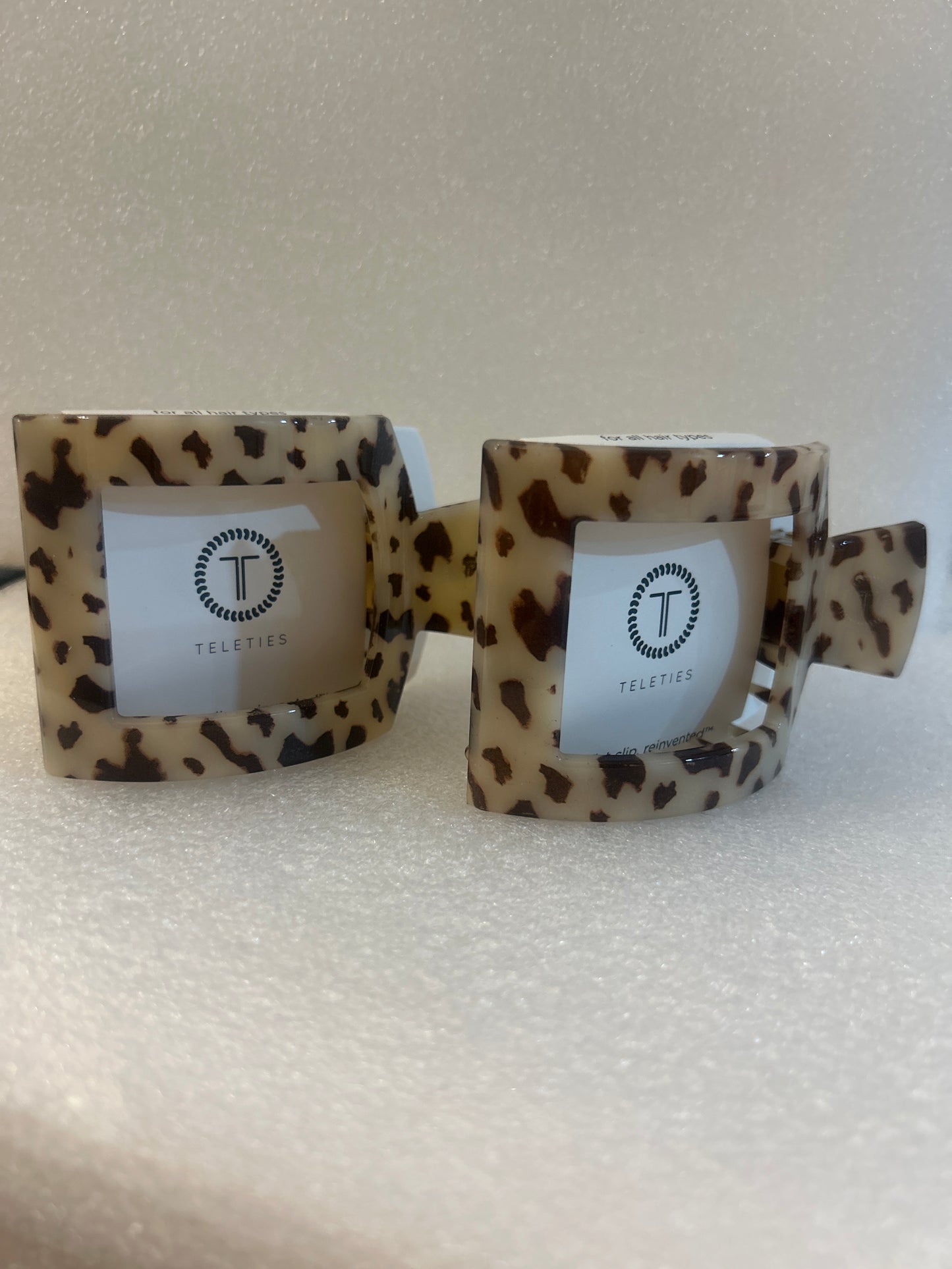 Blonde Tortoise Square Flat Clip