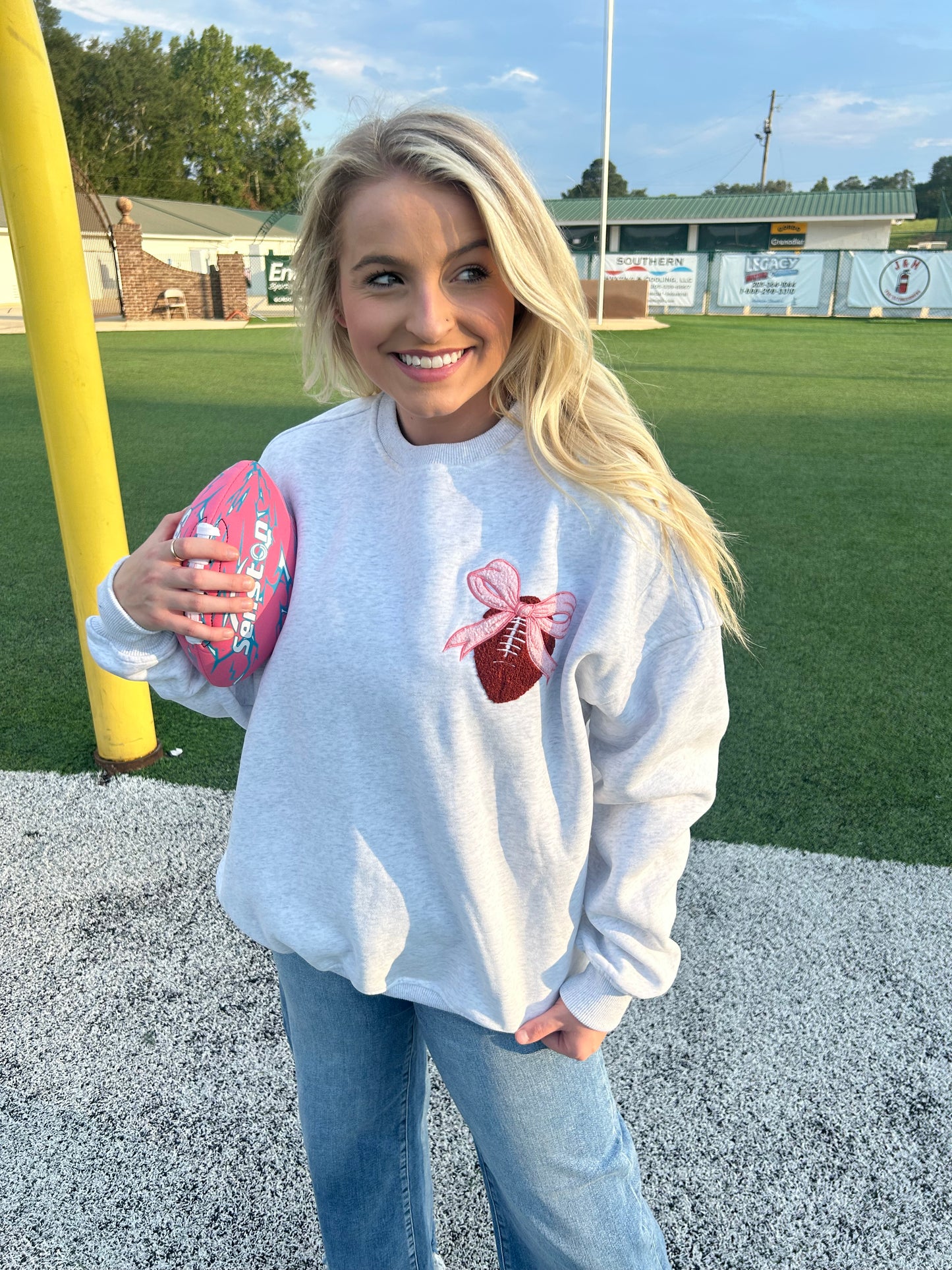 Close Game Pullover