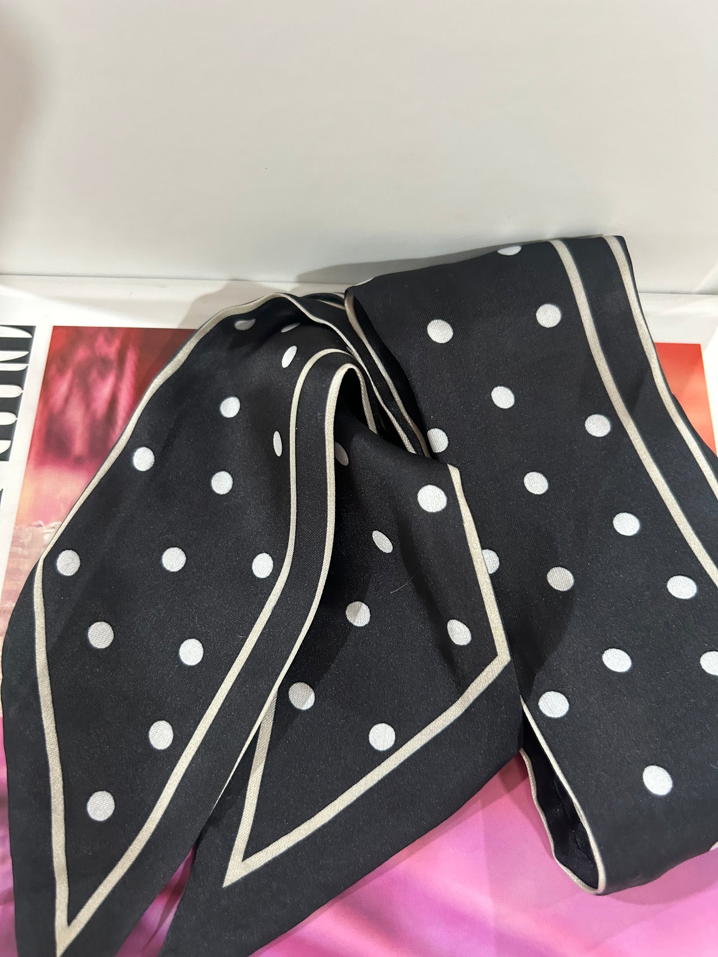 On the Dotted Line Twilly