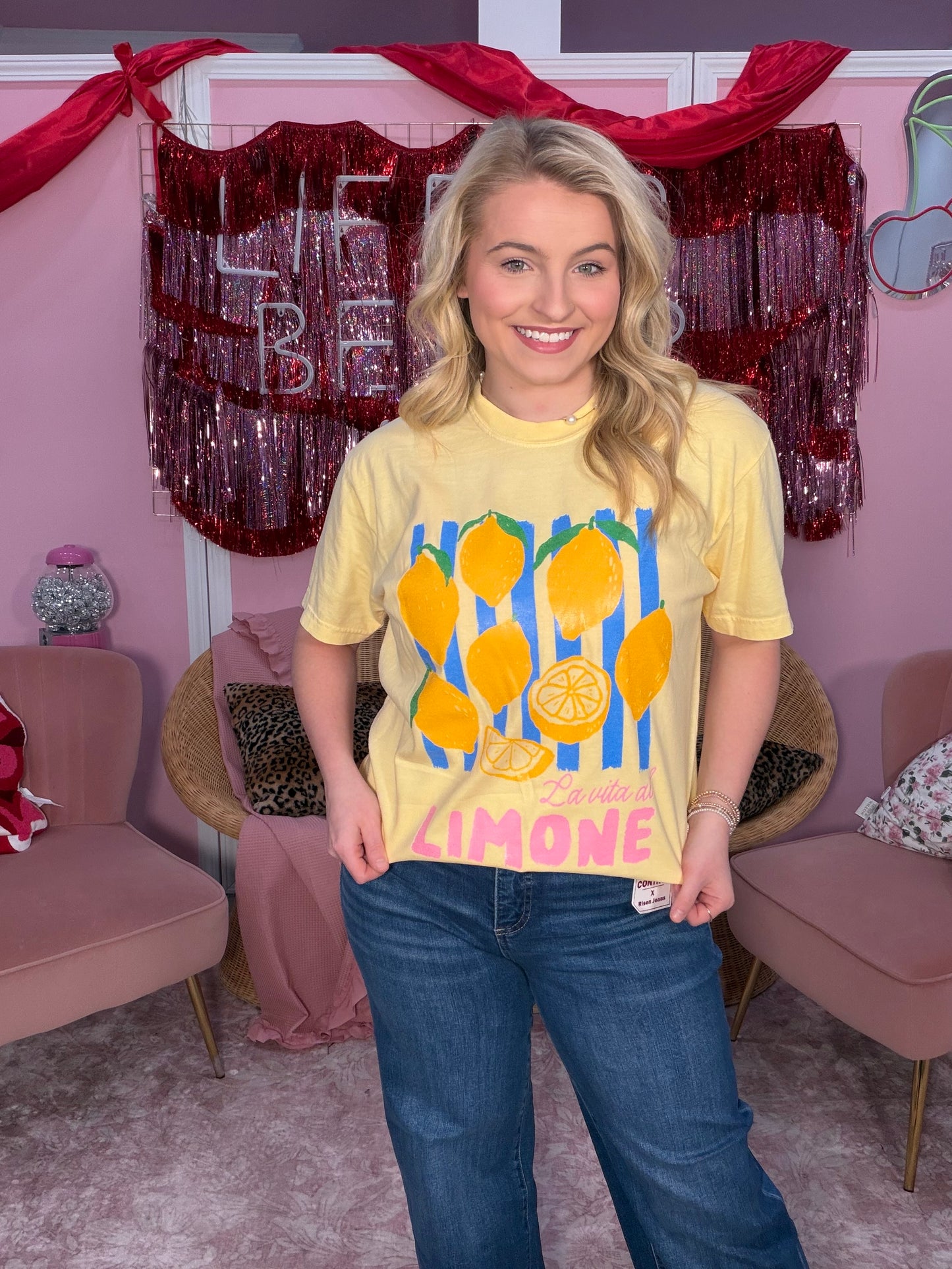 Limone Graphic Tee On Butter