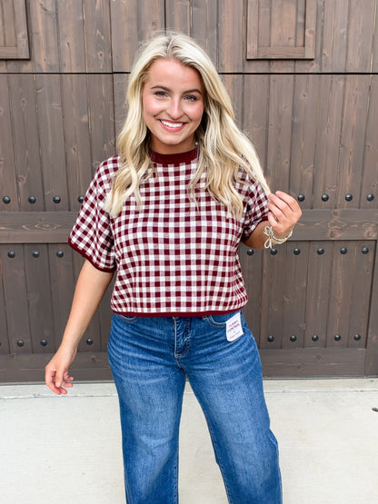 Bitsy Boxy in Maroon