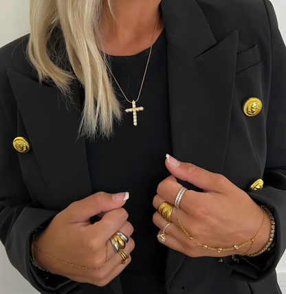 XL DIAMOND CROSS NECKLACE